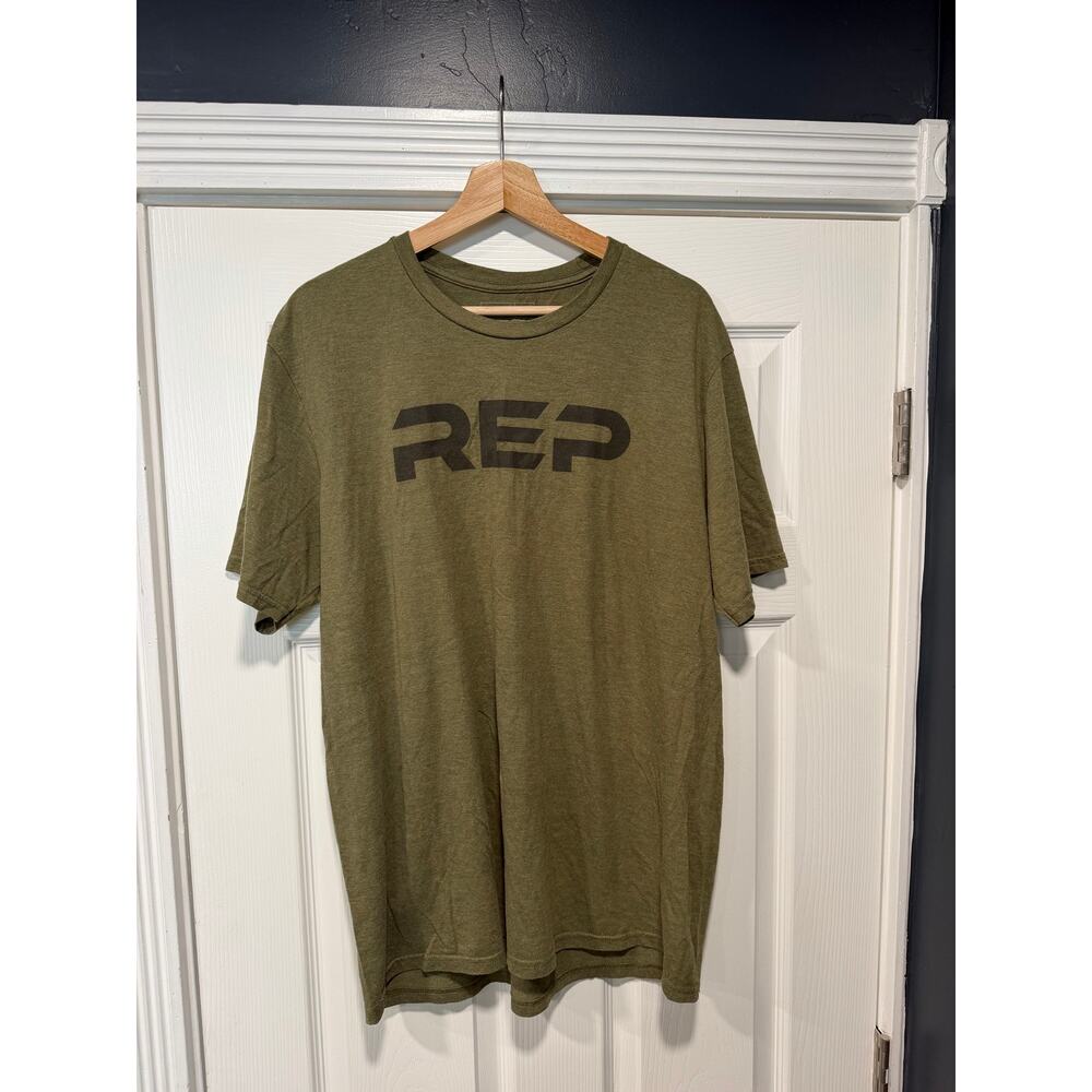 REP Fitness Men’s XL Olive Green Gym Workout Graphic Tee